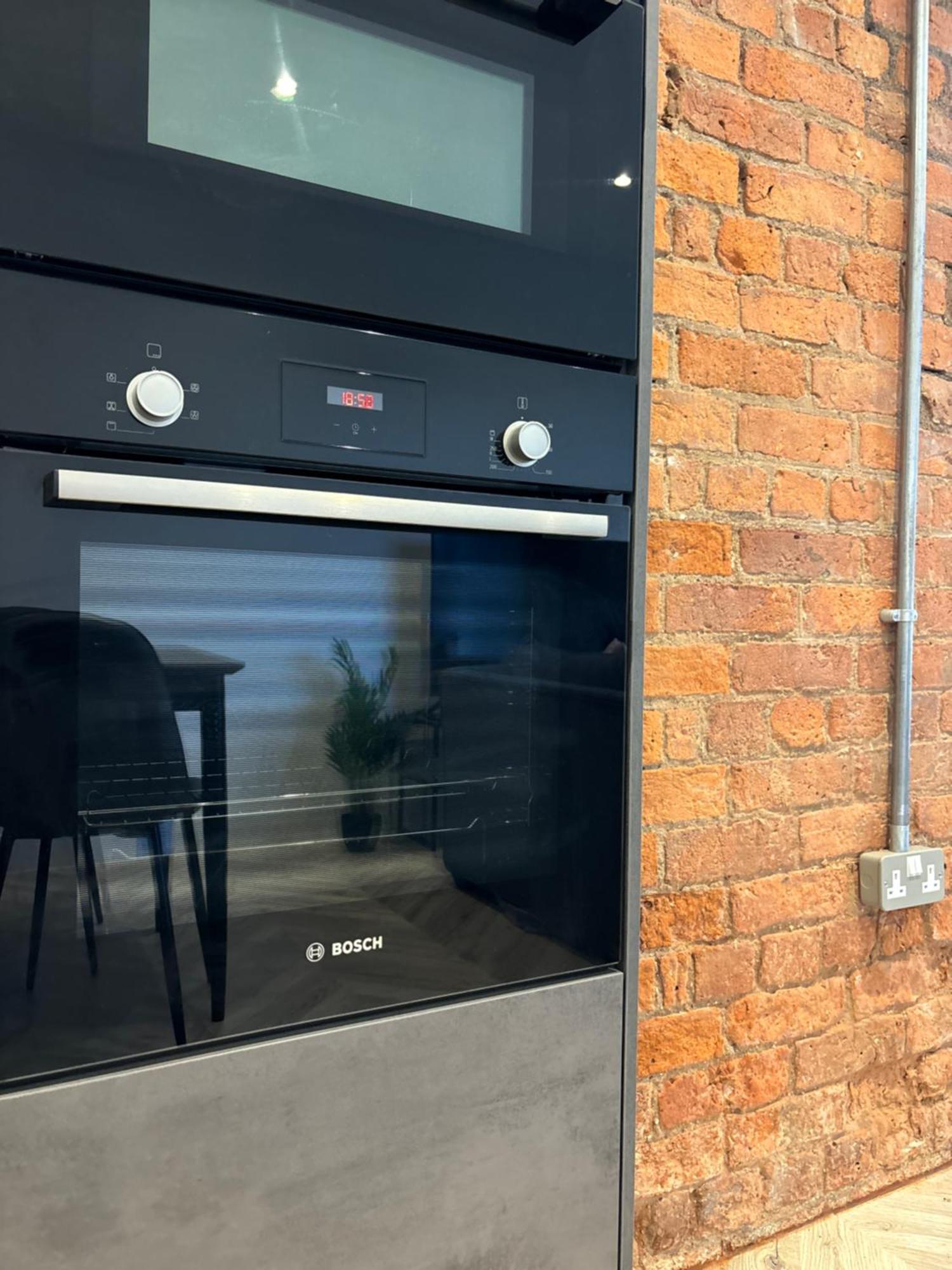 Manchester Apt, Free Parking, Business, Couples & Families ภายนอก รูปภาพ