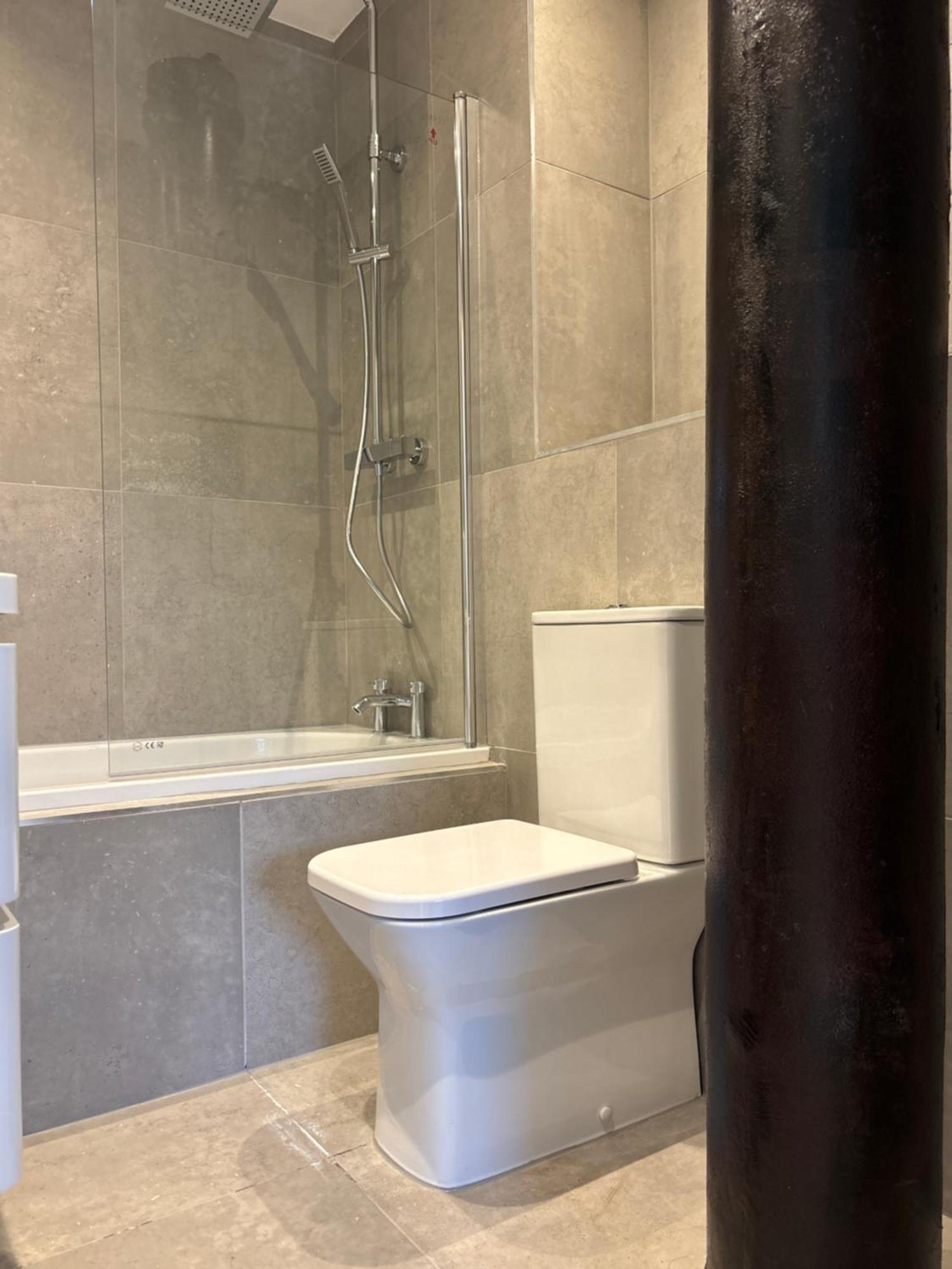 Manchester Apt, Free Parking, Business, Couples & Families ภายนอก รูปภาพ